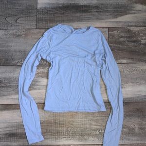 The couple is bluish, purple.